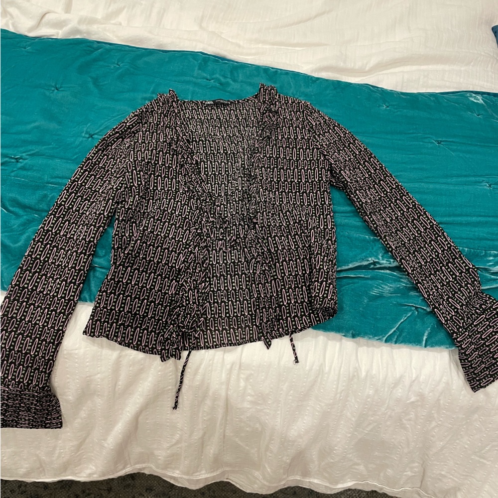 Patterned tie Zara top